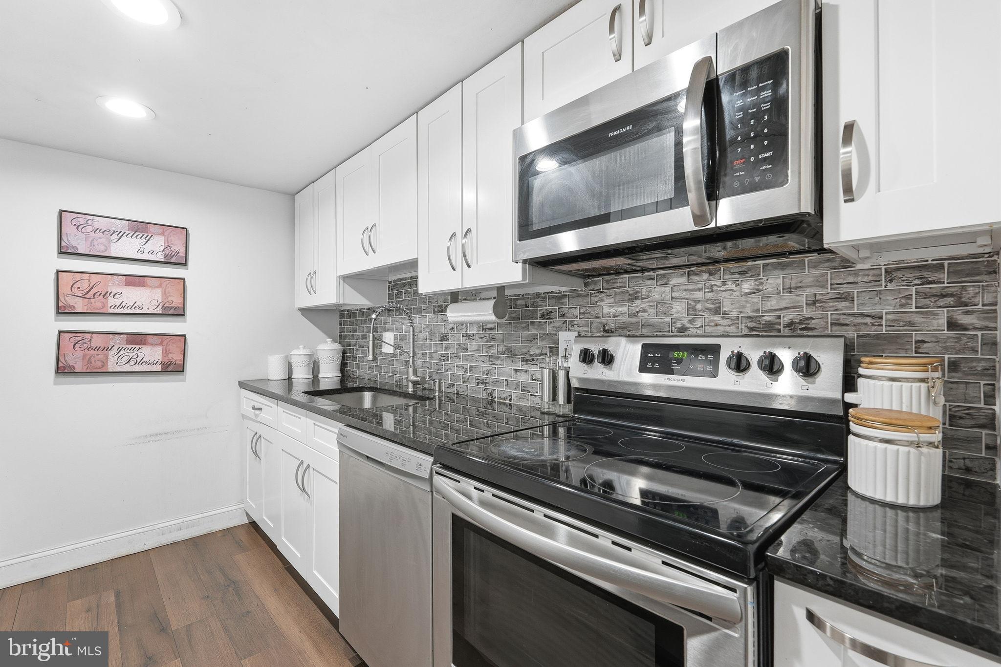 HERITAGE GREEN - Residential