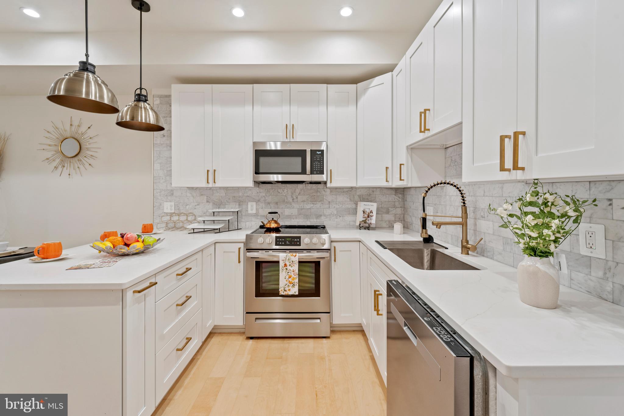 MILTON-MONTFORD - Residential