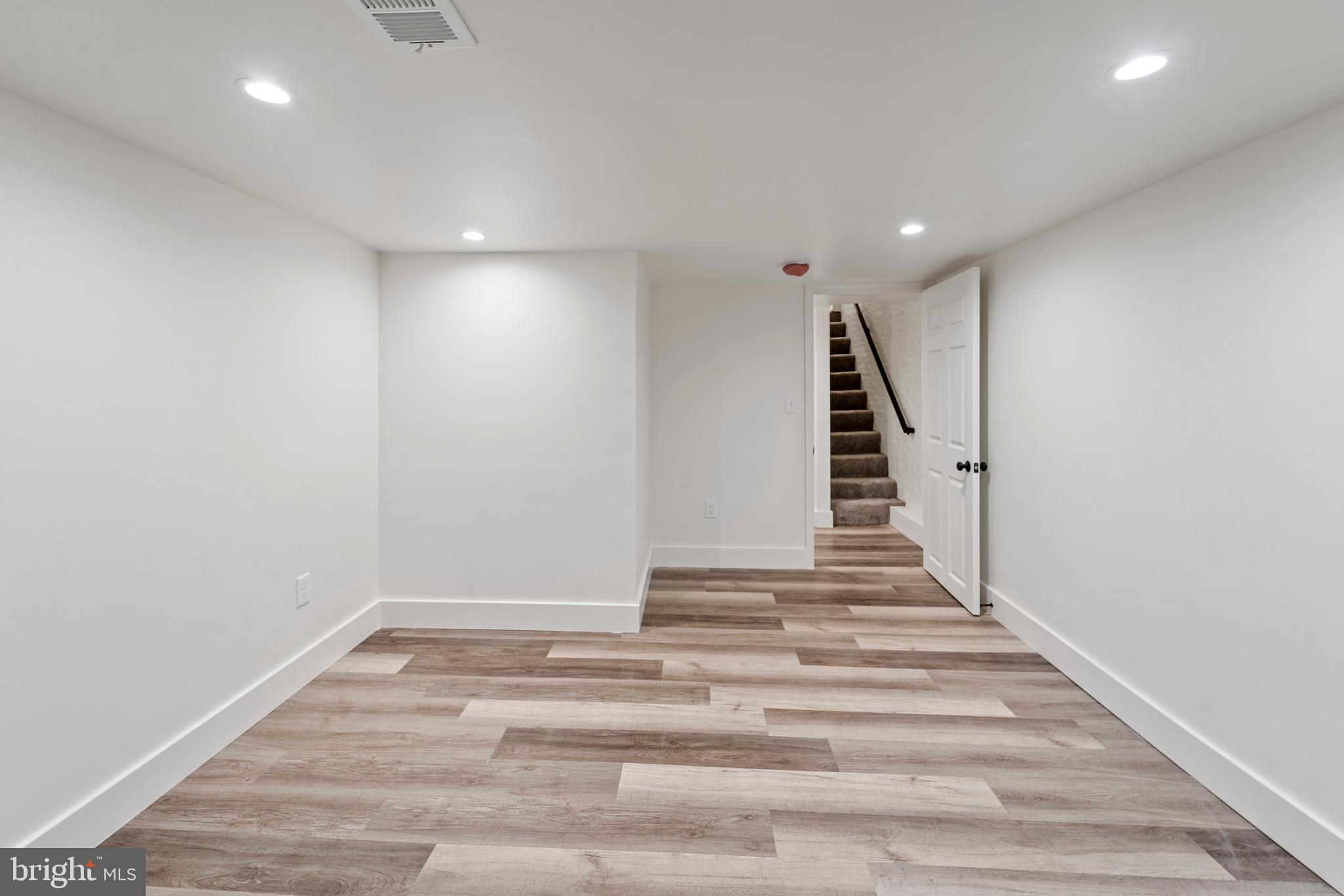 MILTON-MONTFORD - Residential