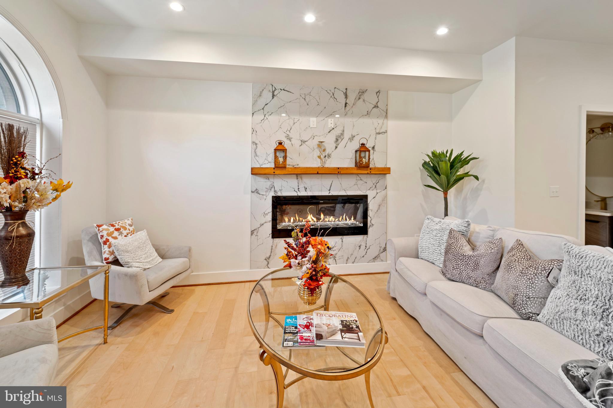 MILTON-MONTFORD - Residential