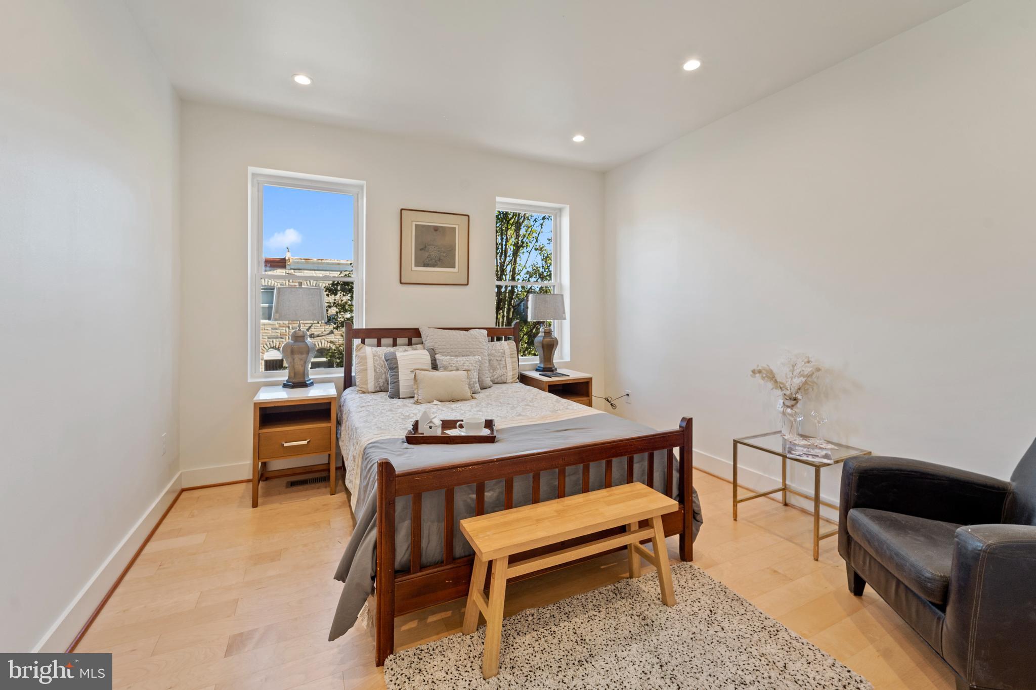 MILTON-MONTFORD - Residential