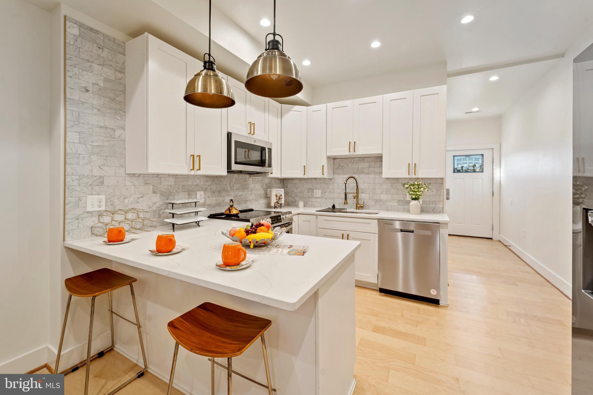 MILTON-MONTFORD - Residential