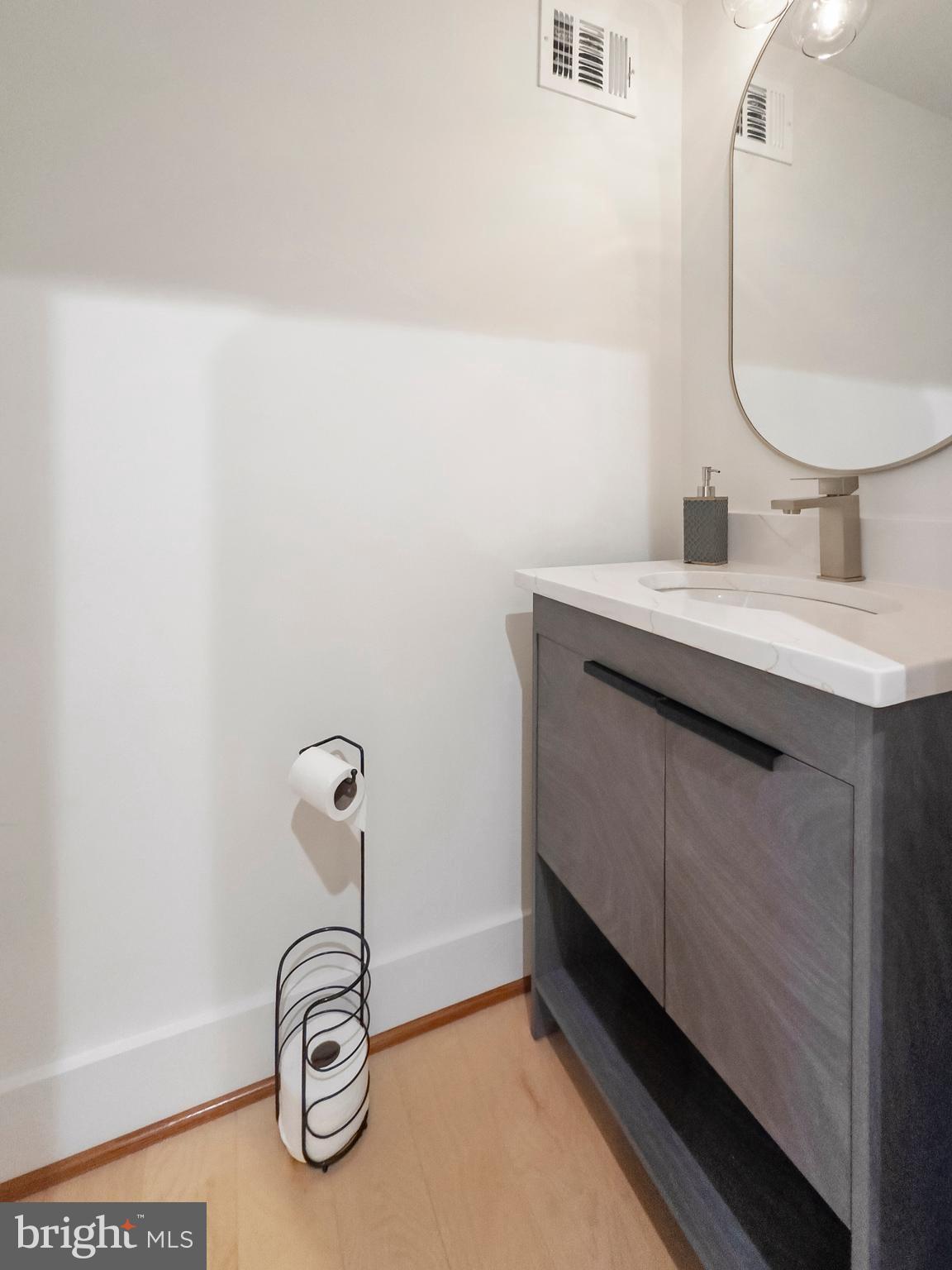 MILTON-MONTFORD - Residential