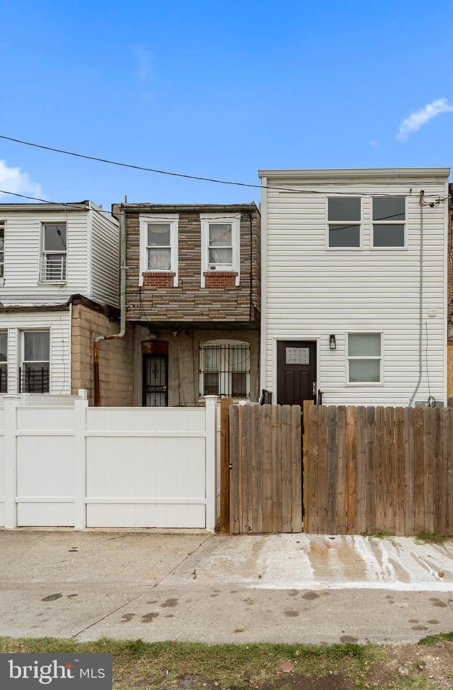 MILTON-MONTFORD - Residential