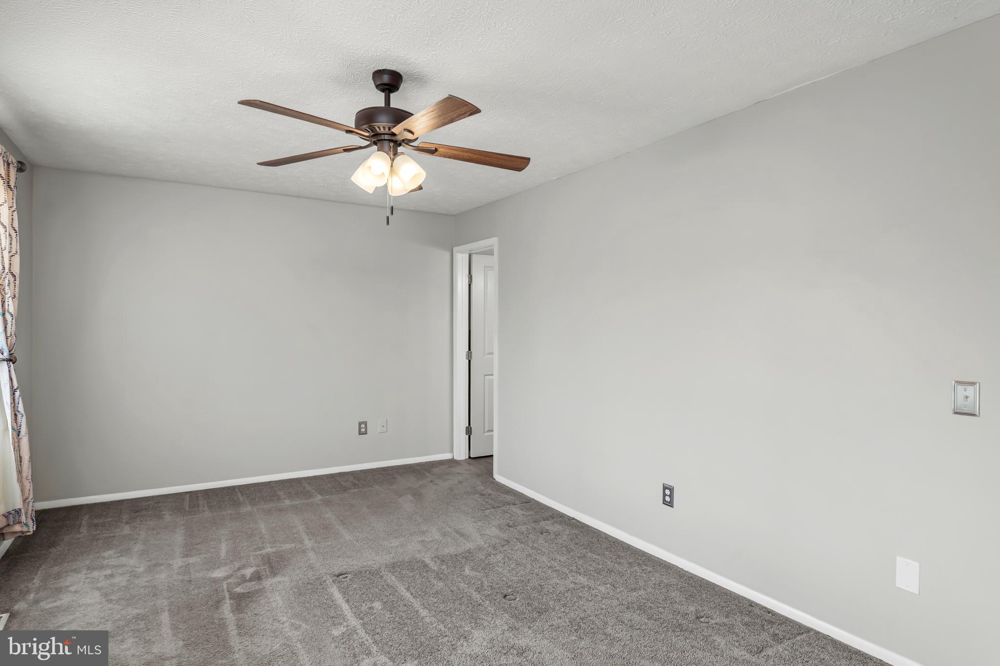 CHESTERFIELD - Residential