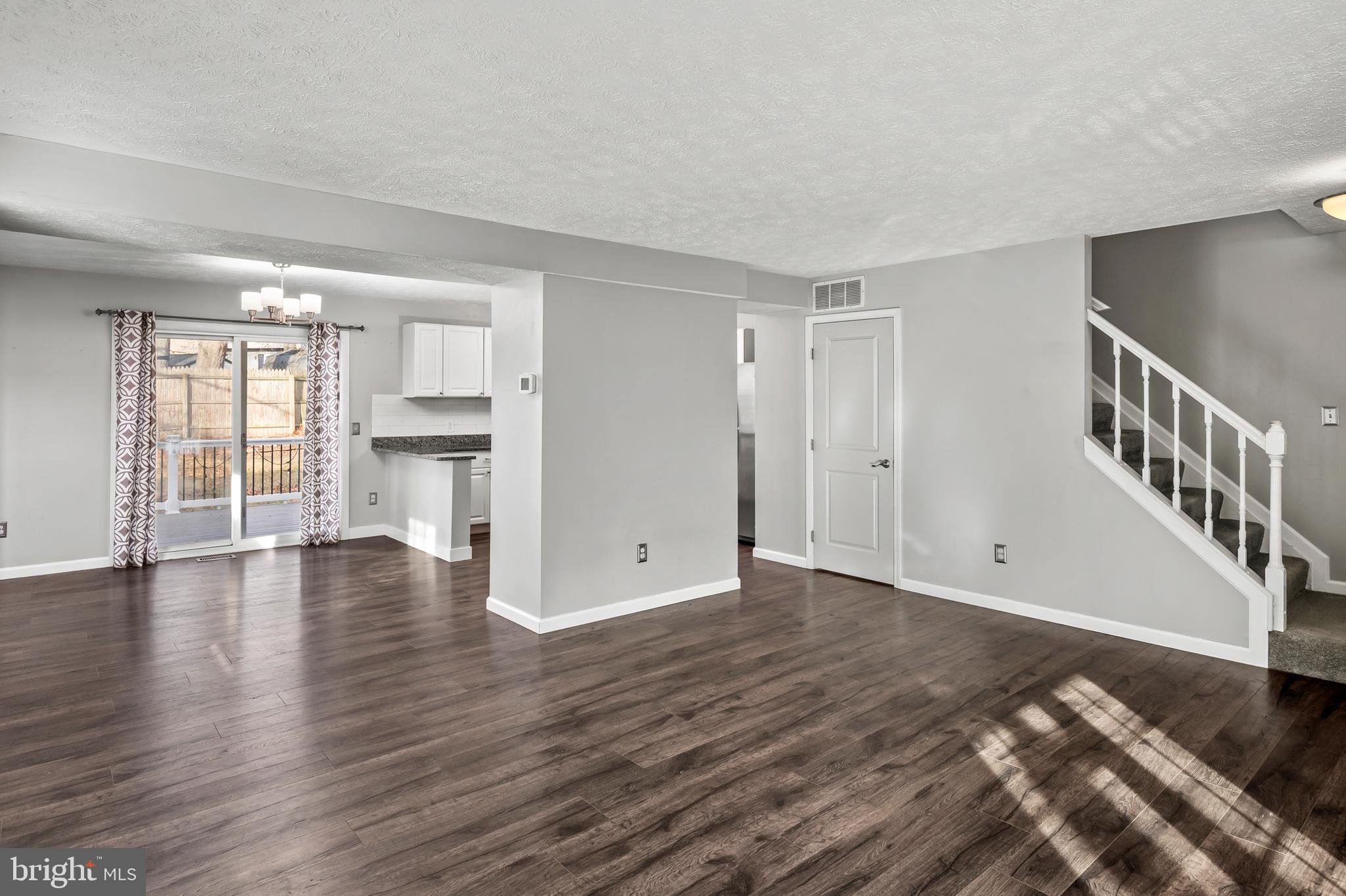 CHESTERFIELD - Residential