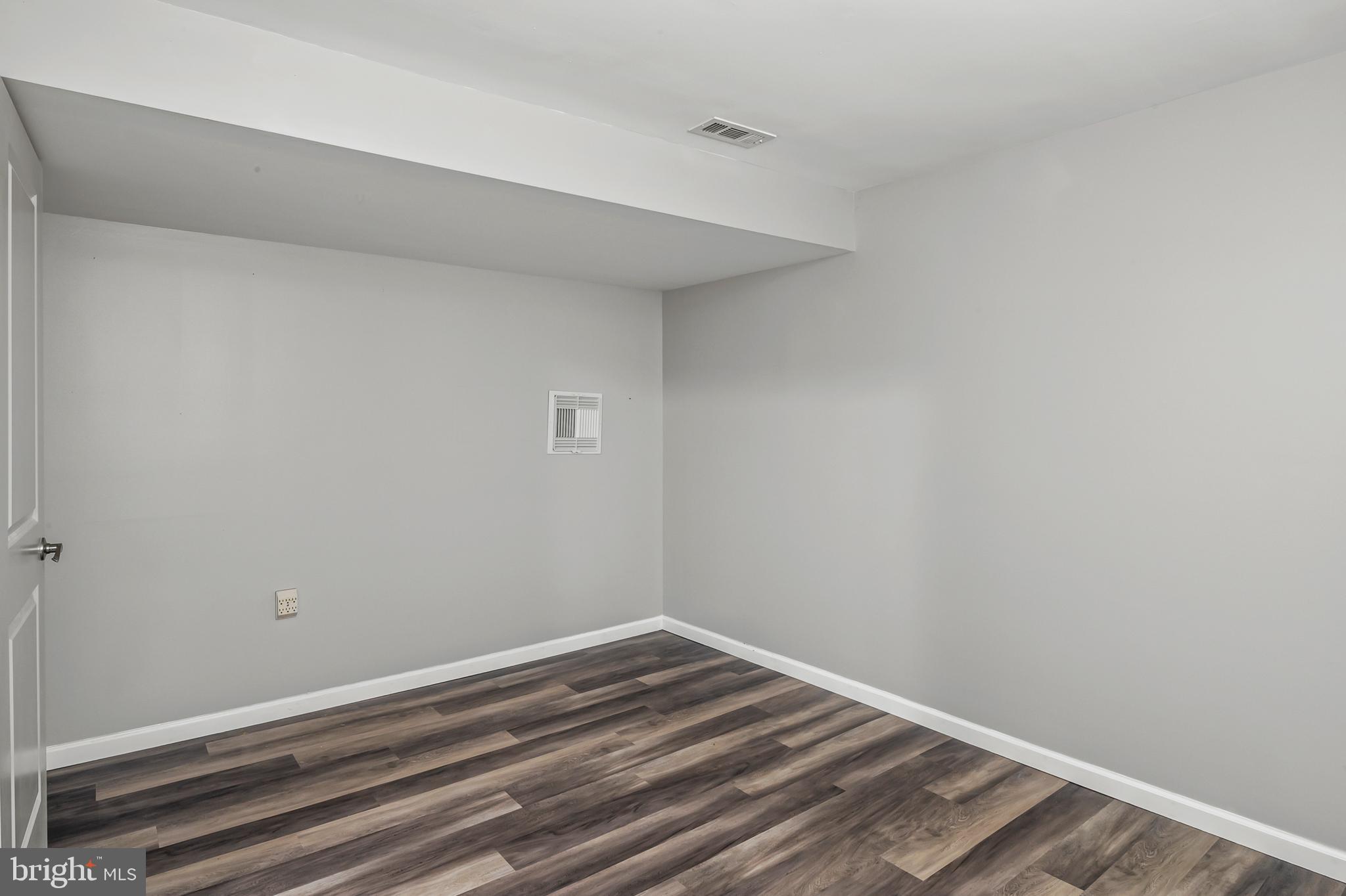 CHESTERFIELD - Residential