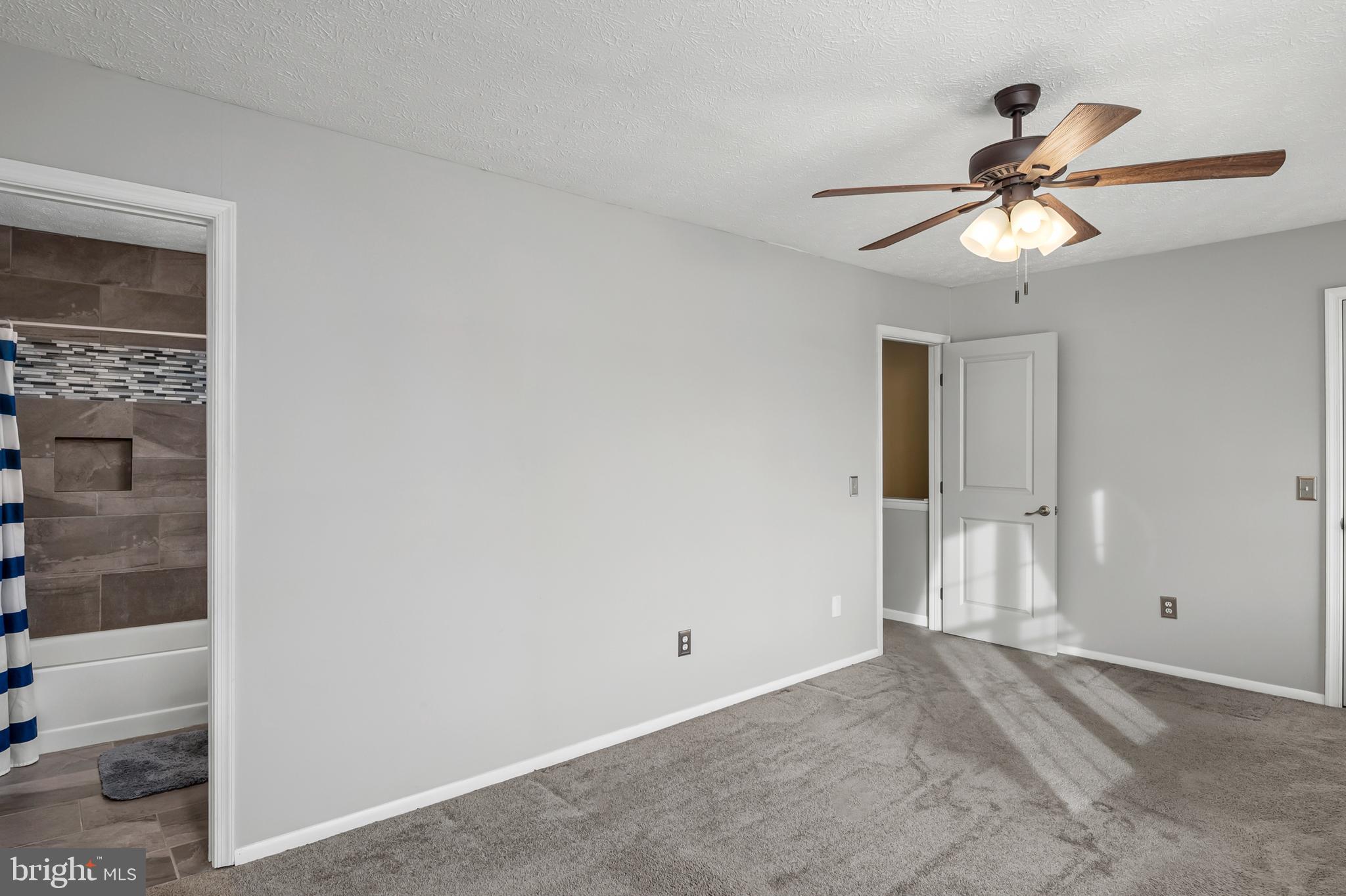 CHESTERFIELD - Residential