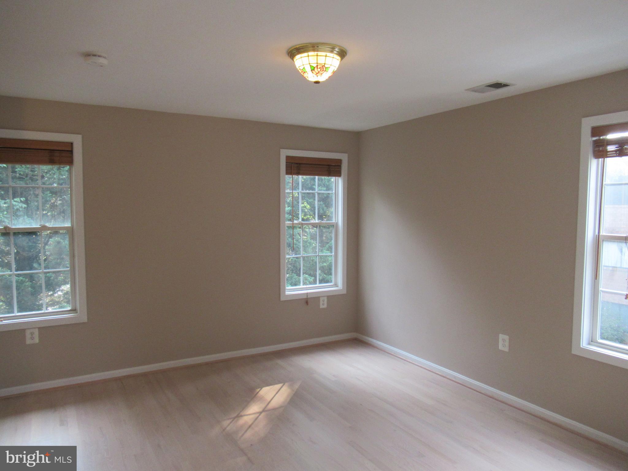 BARCROFT - Residential Lease