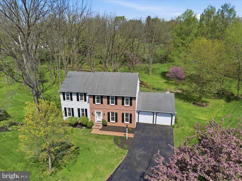 Homes For Sale - 413 Glenbrook Court<br/> LANCASTER, PA 17603