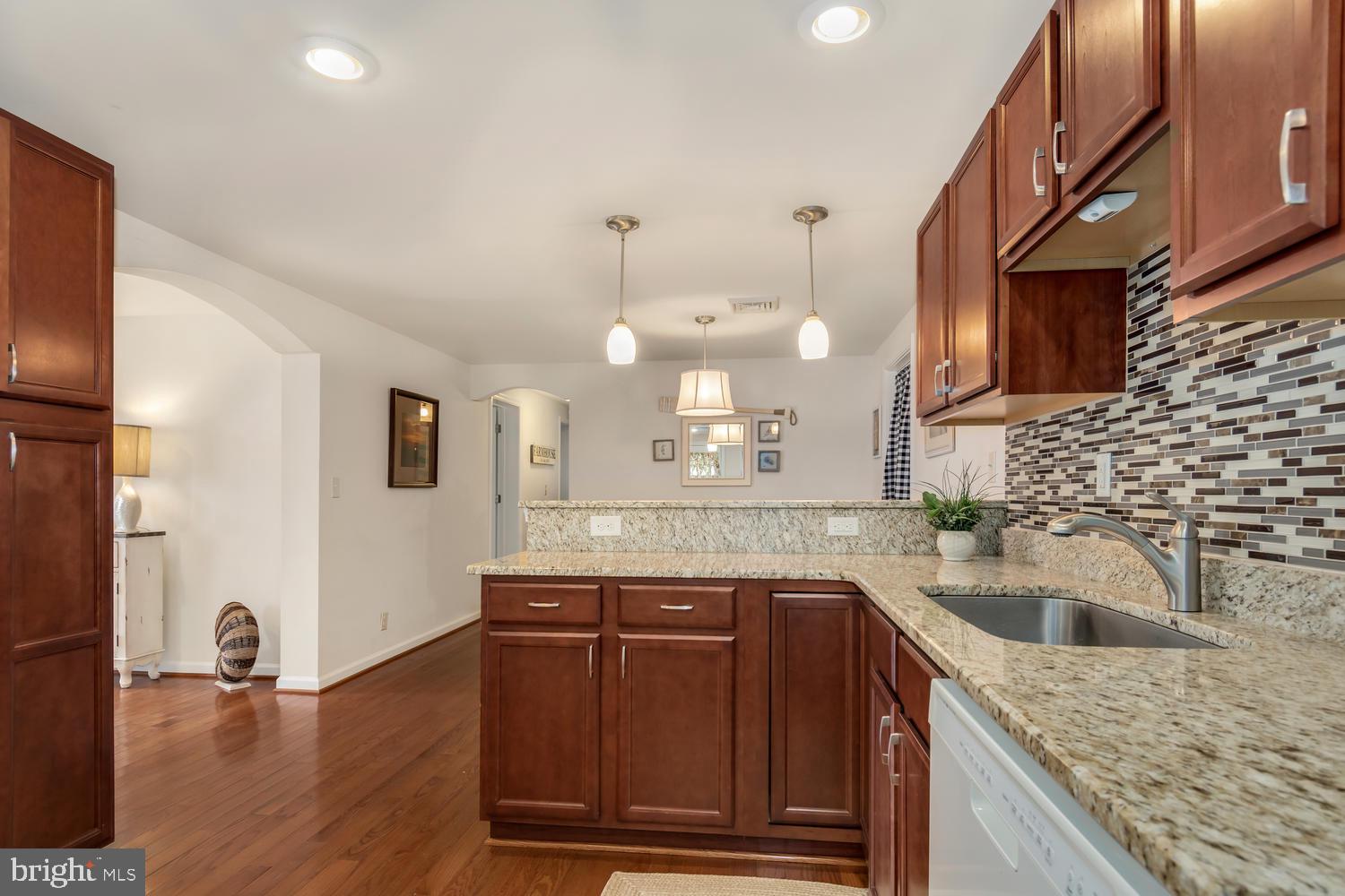 CHURCH HILL FARMS - Residential