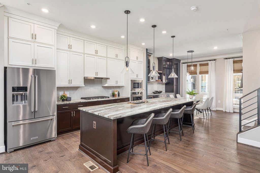 Photo of 1876 Easterly Road, RESTON, VA 20190 (MLS # VAFX2331946)