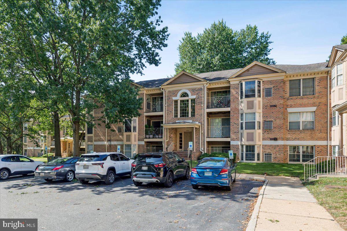 3402 TULLEYS POINTE COURT 1C