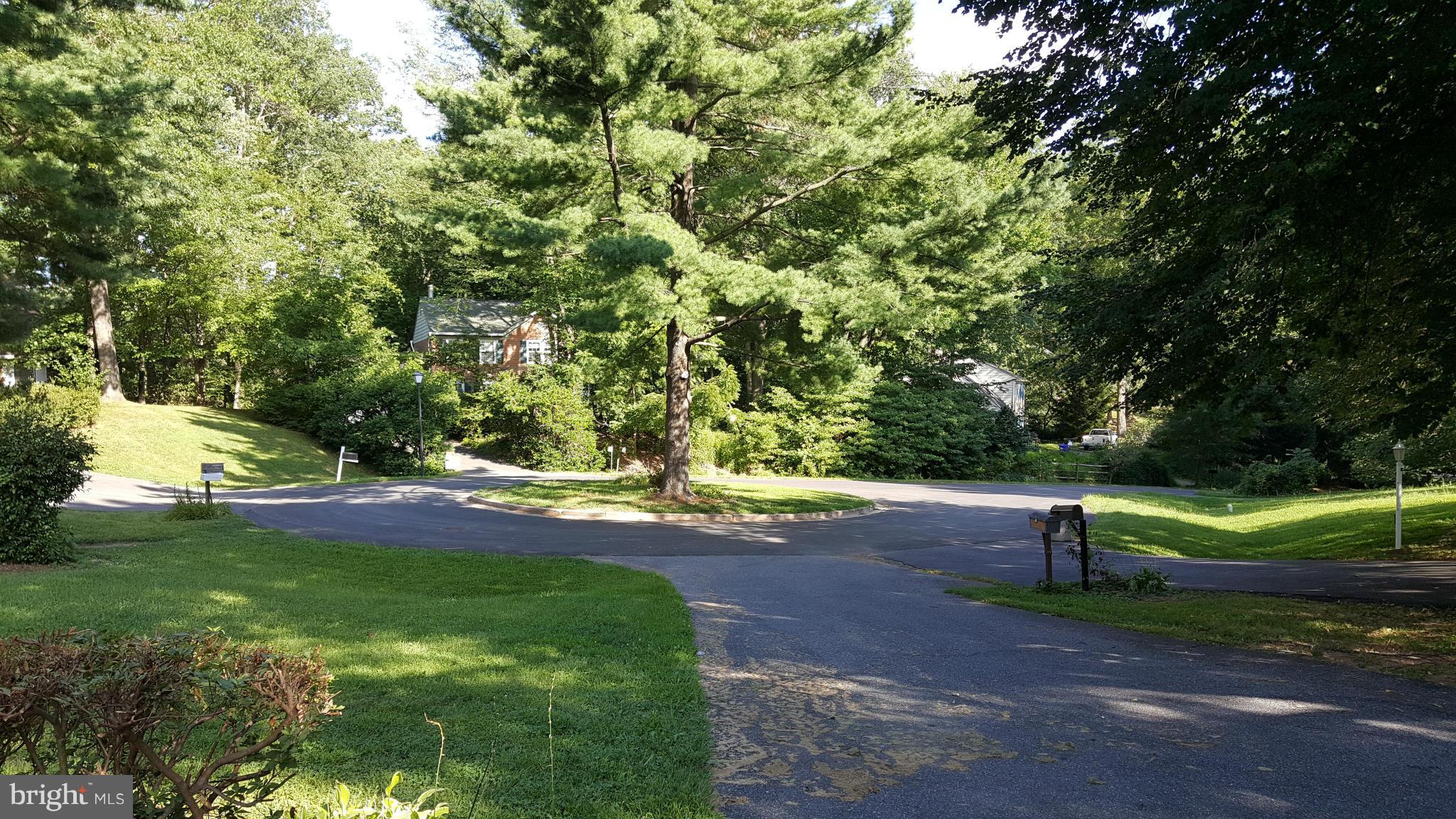 SHARON WOODS - Residential Lease