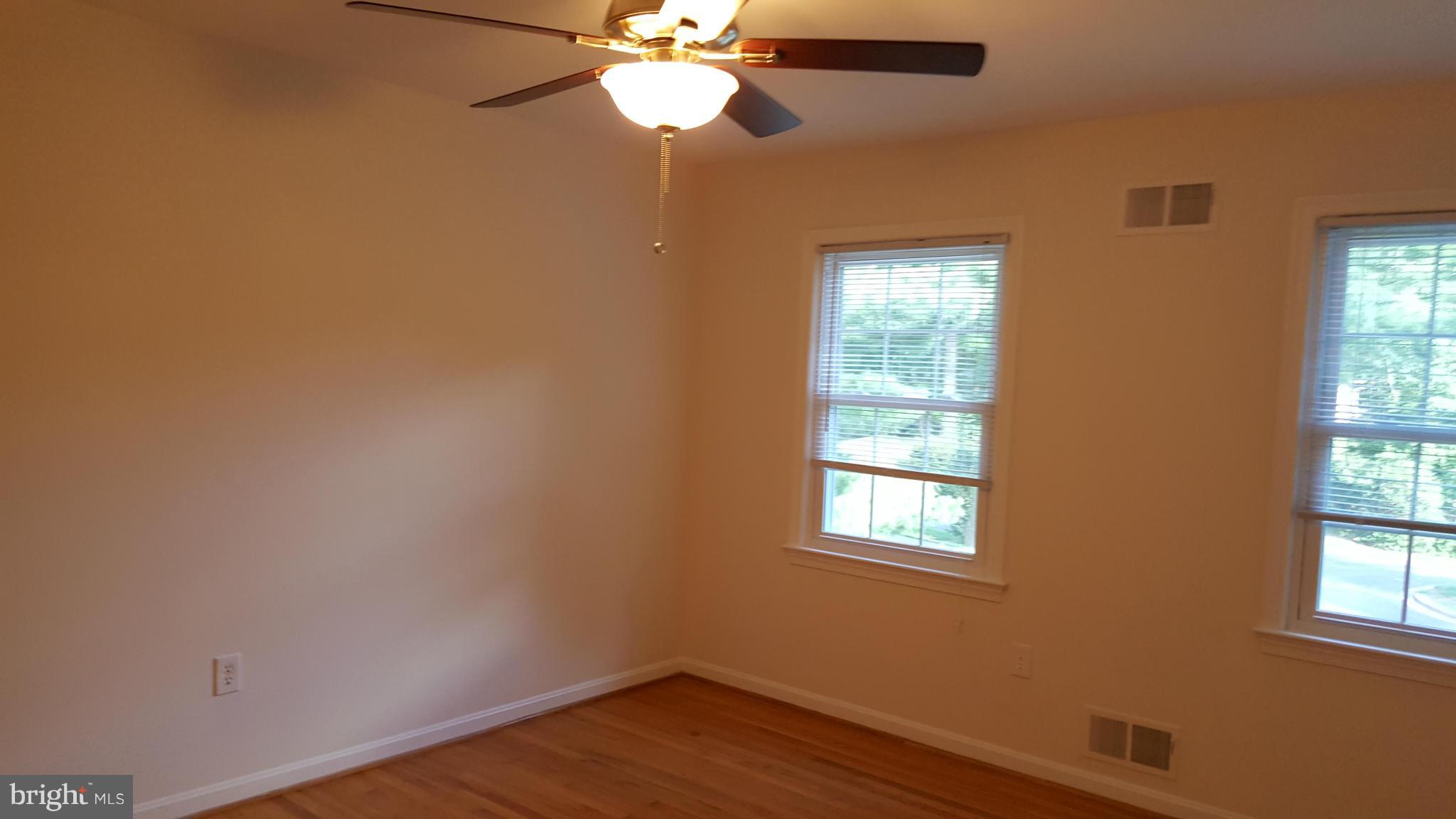 SHARON WOODS - Residential Lease