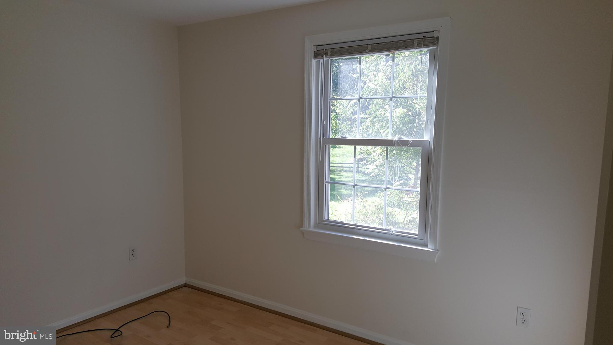 SHARON WOODS - Residential Lease