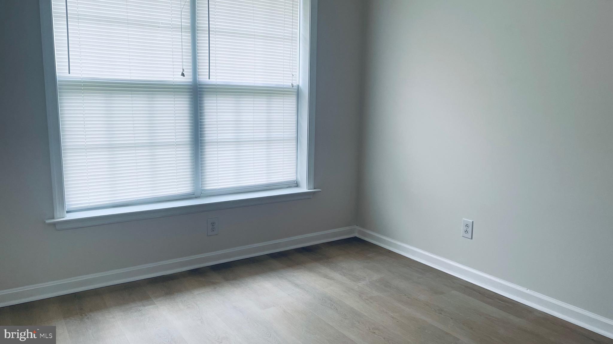 LONGFORD CROSSING - Residential Lease