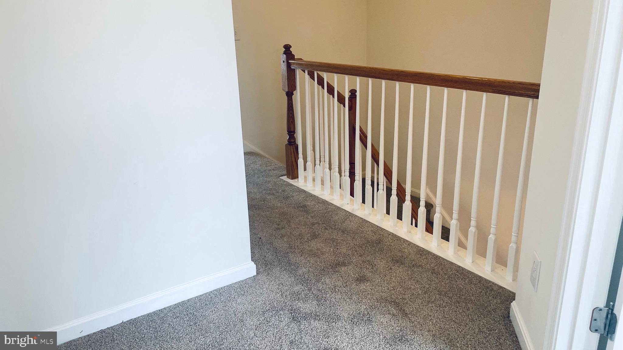 LONGFORD CROSSING - Residential Lease