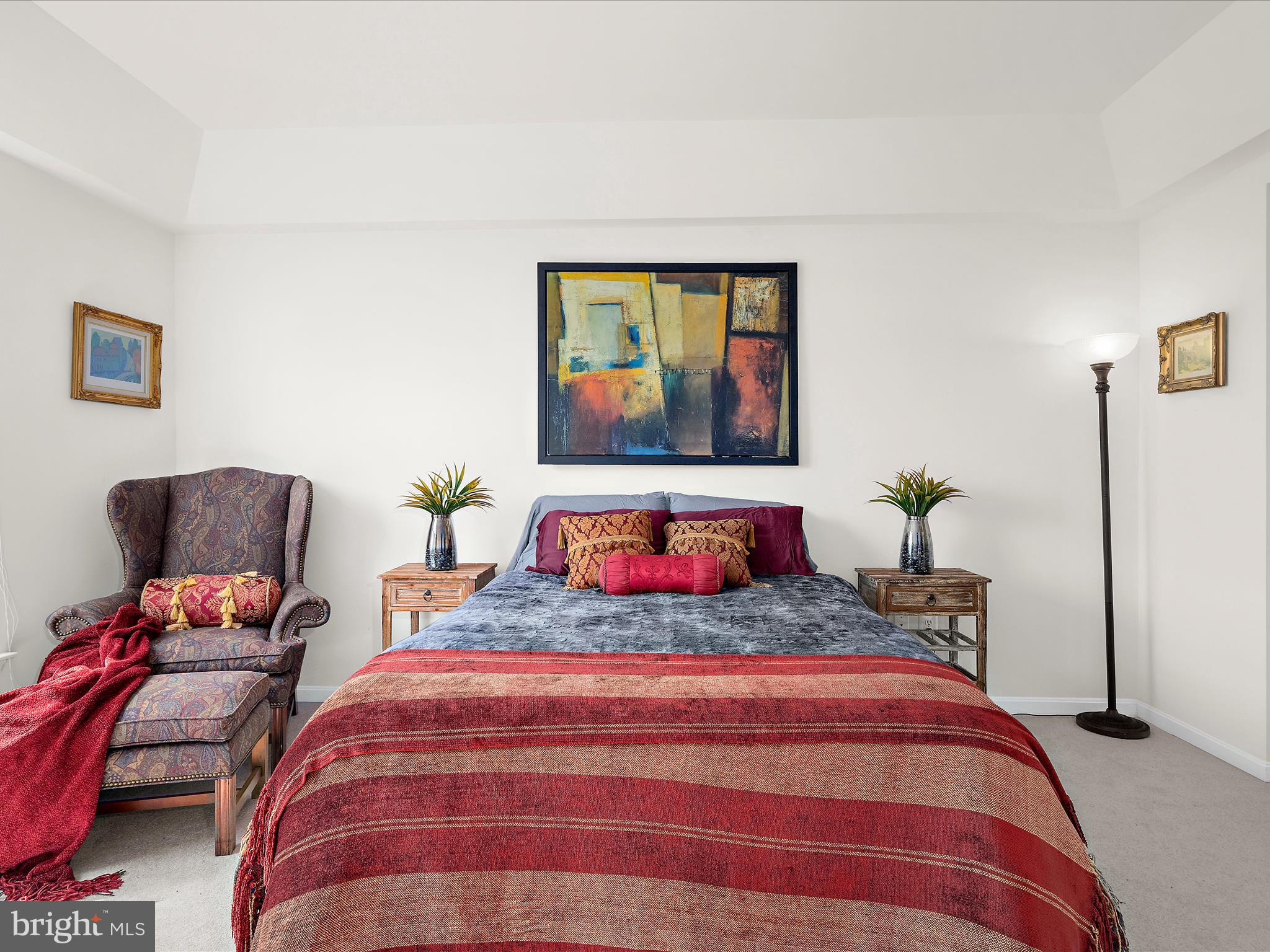 GATHERINGS AT LYNDWOOD - Residential