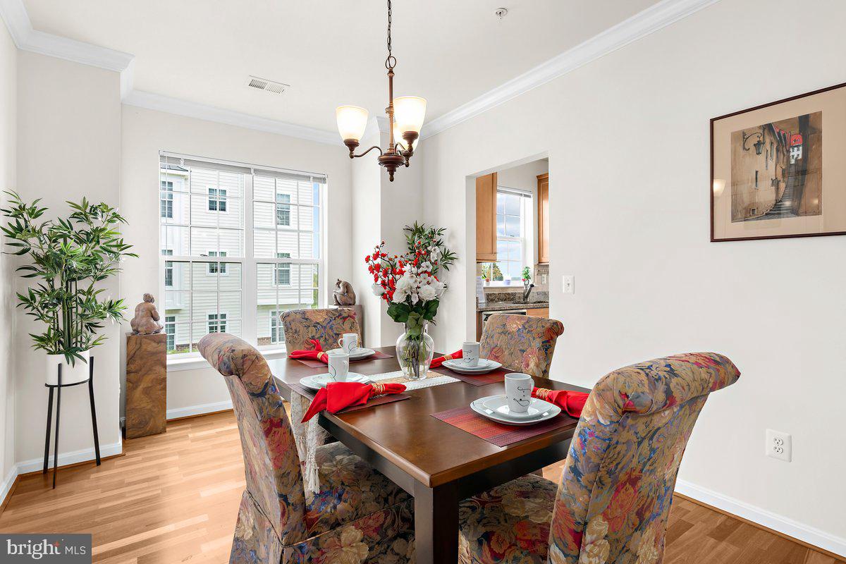 GATHERINGS AT LYNDWOOD - Residential