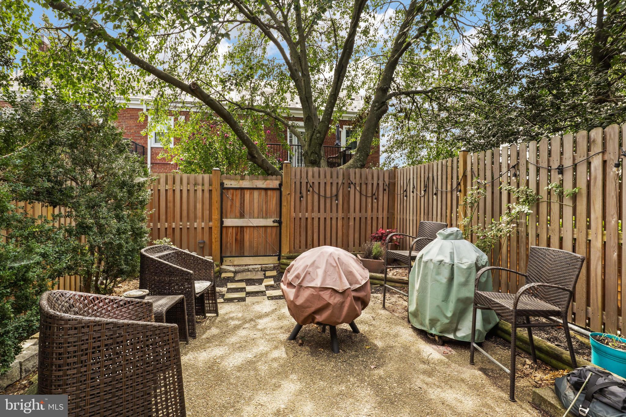 FAIRLINGTON VILLAGES - Residential Lease