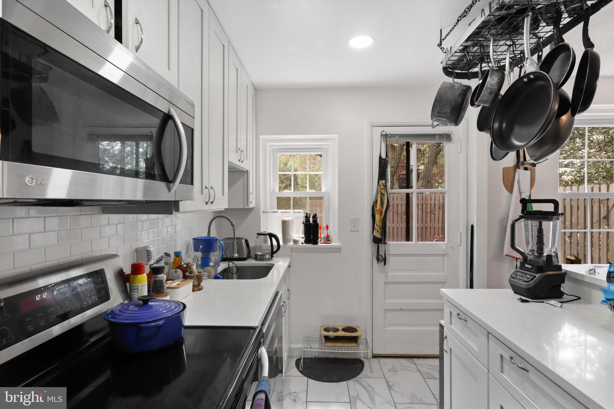 FAIRLINGTON VILLAGES - Residential Lease