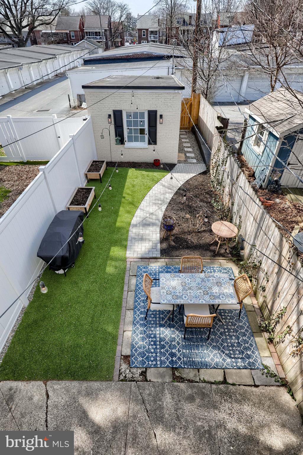 LANCASTER WEST END - Residential