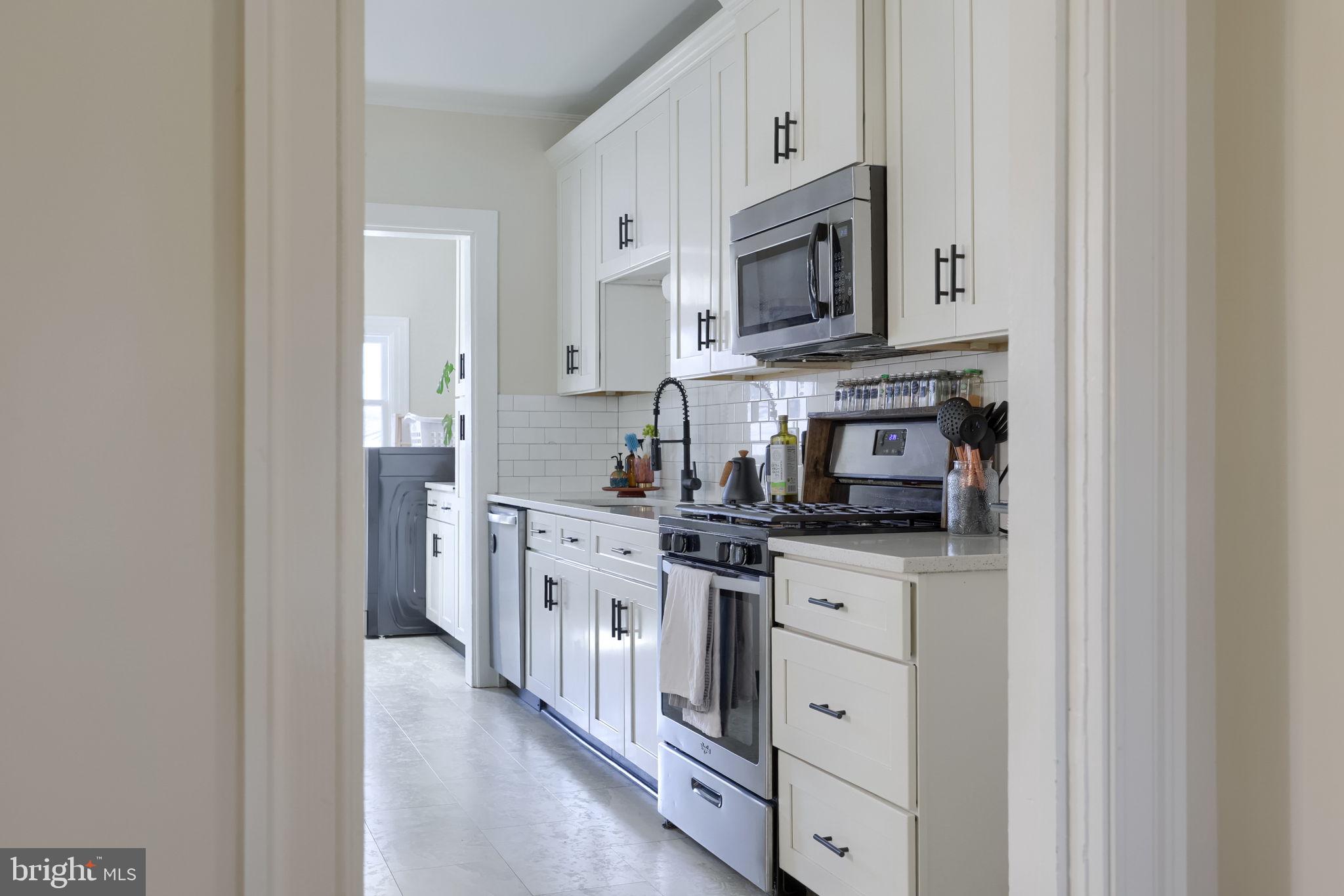 LANCASTER WEST END - Residential