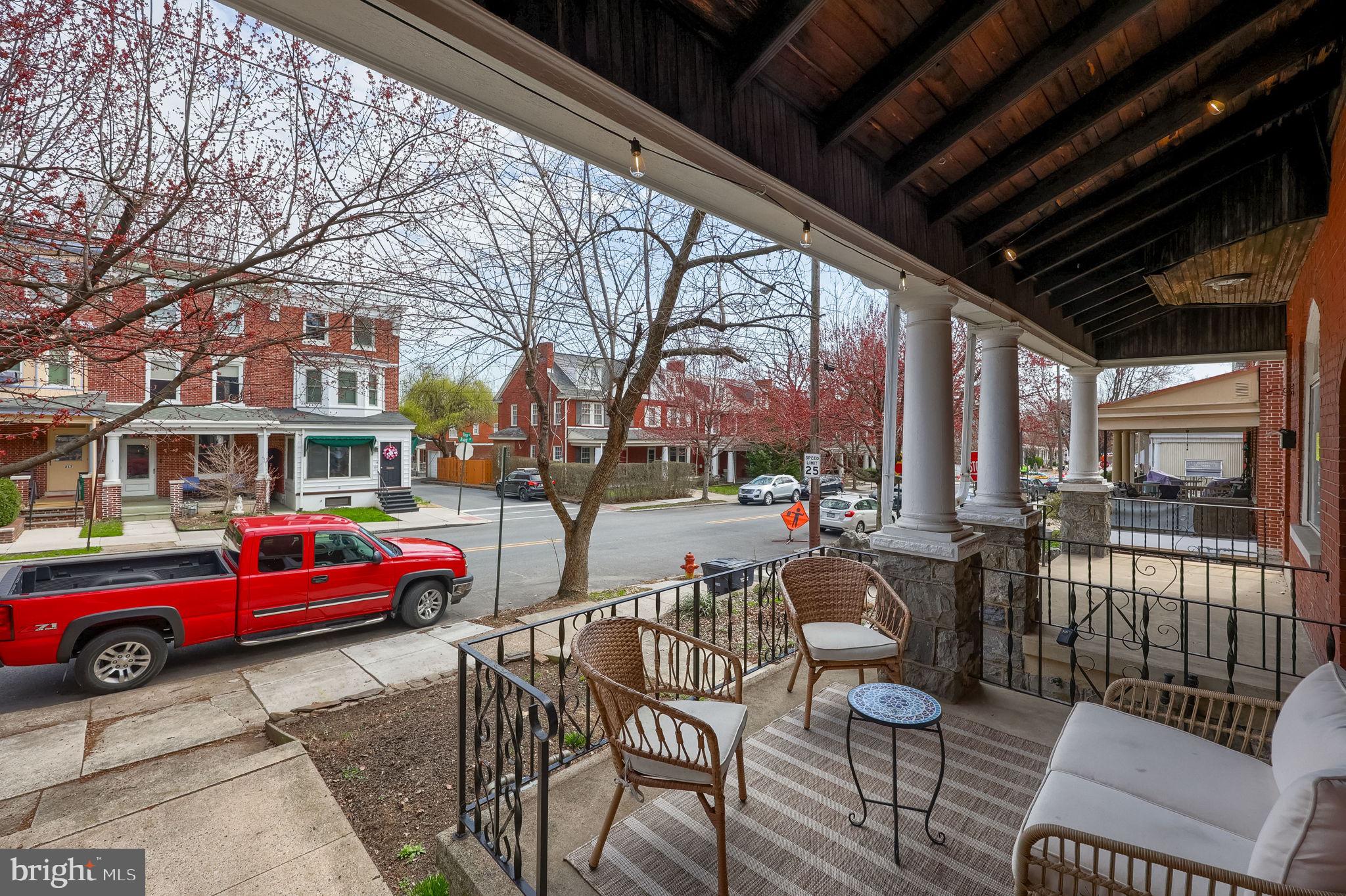LANCASTER WEST END - Residential
