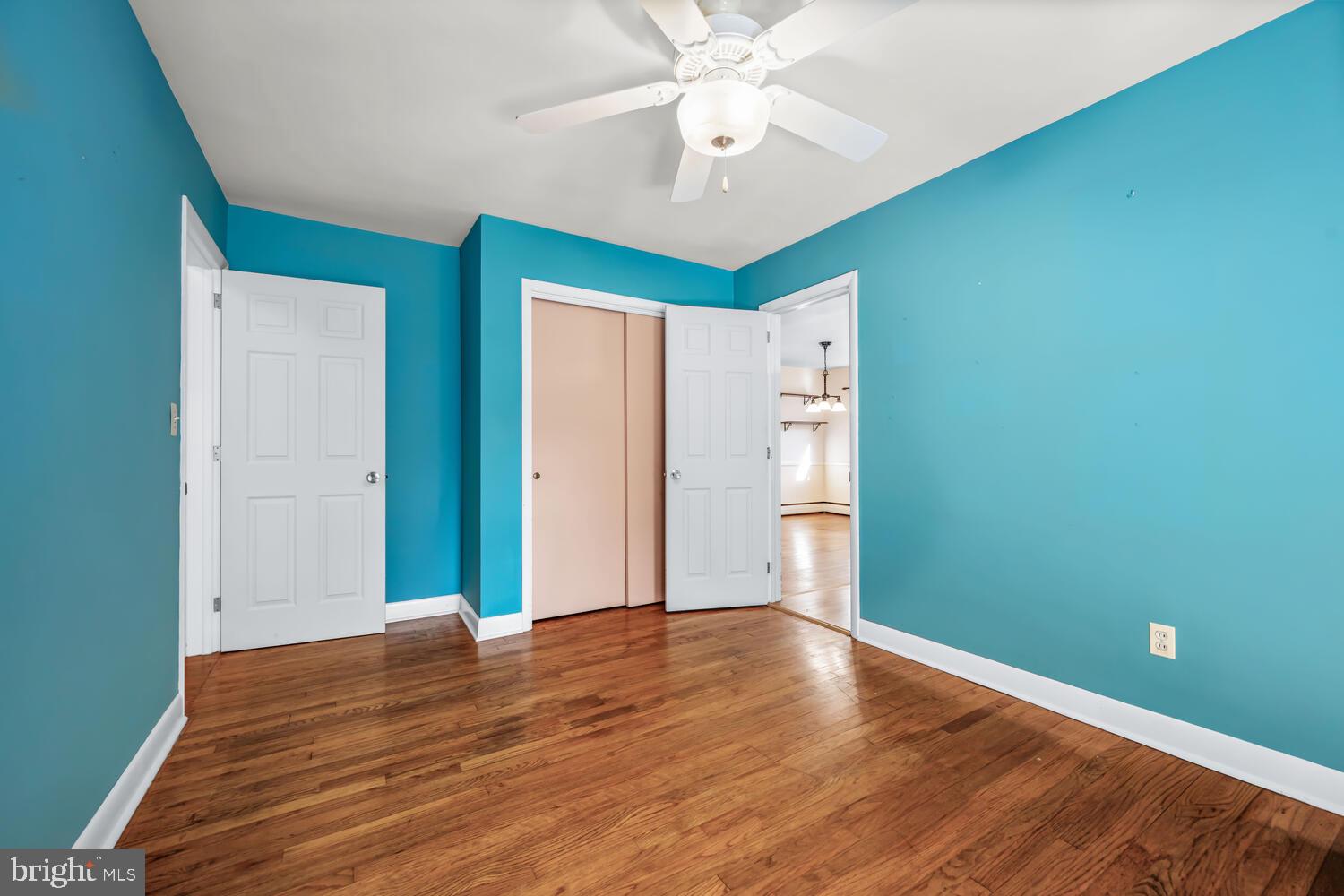 EASTON - Residential