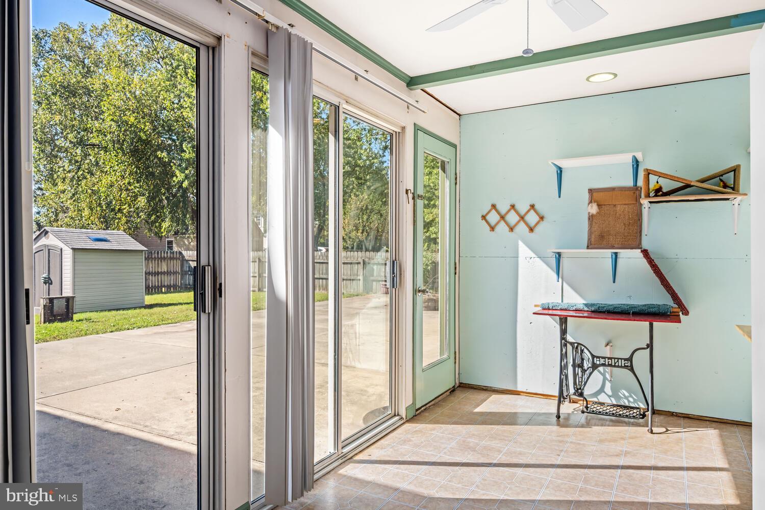 EASTON - Residential