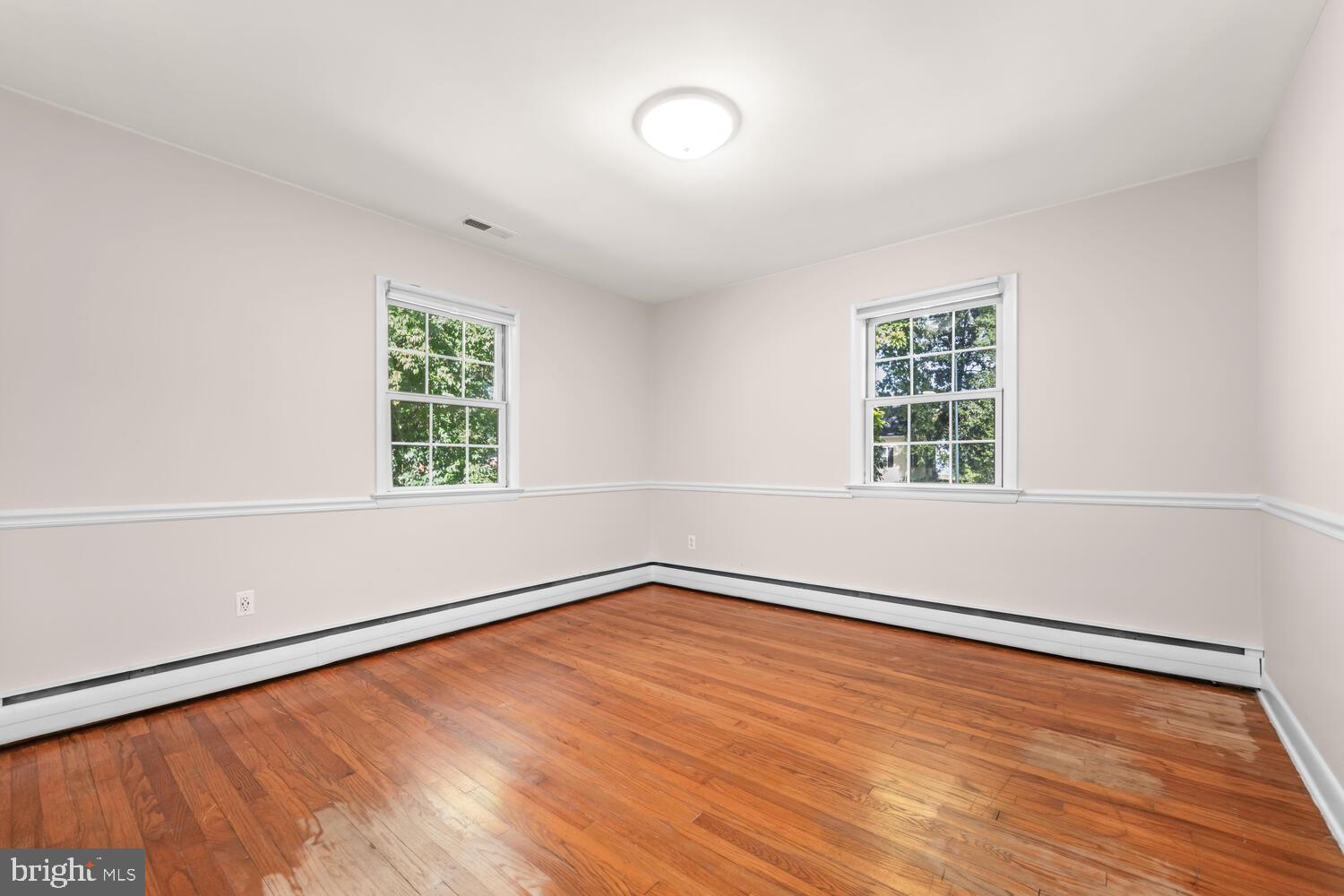 EASTON - Residential