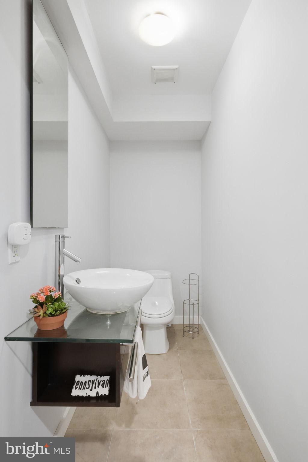 POINT BREEZE - Residential