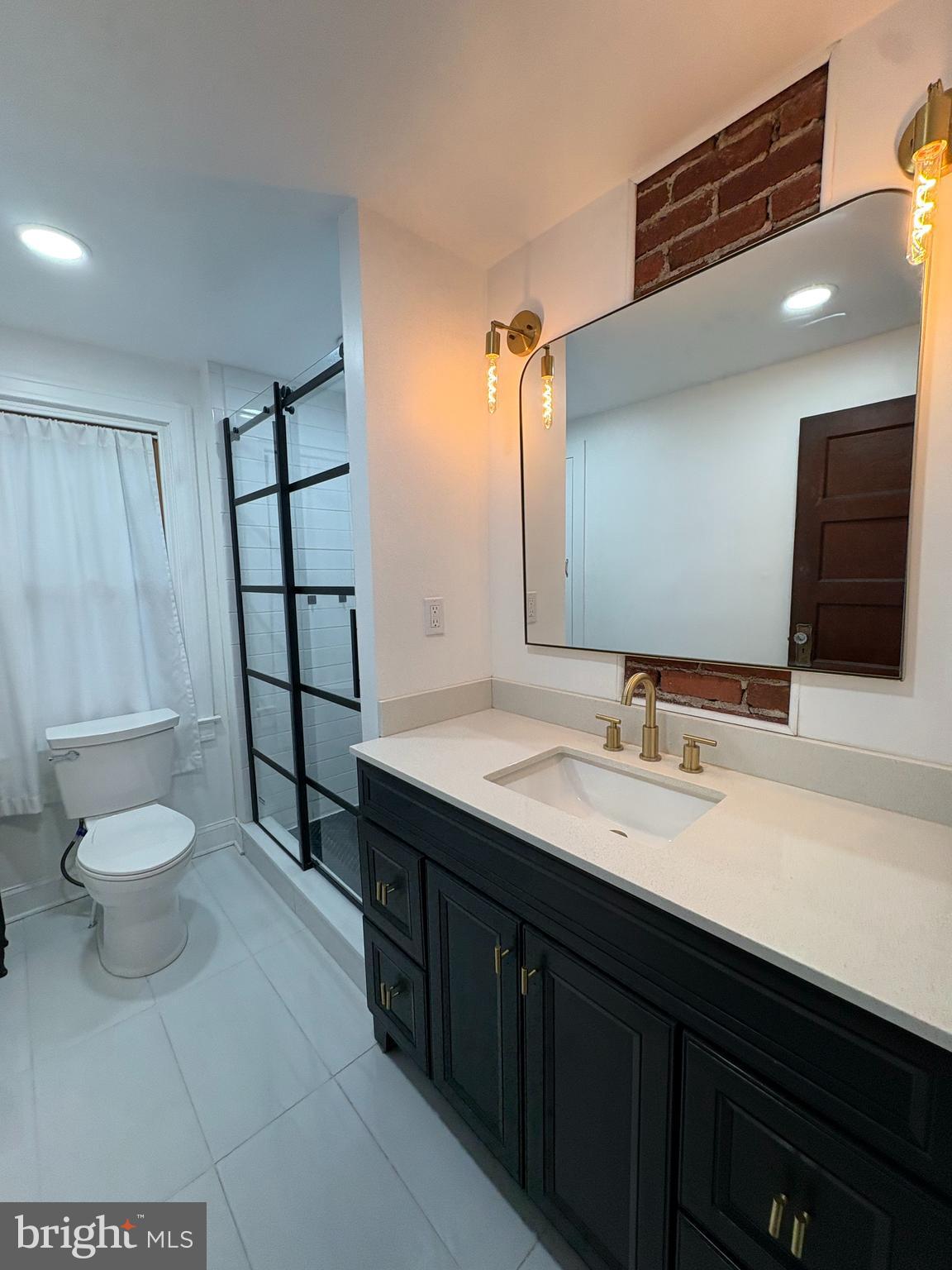 DOYLESTOWN - Residential