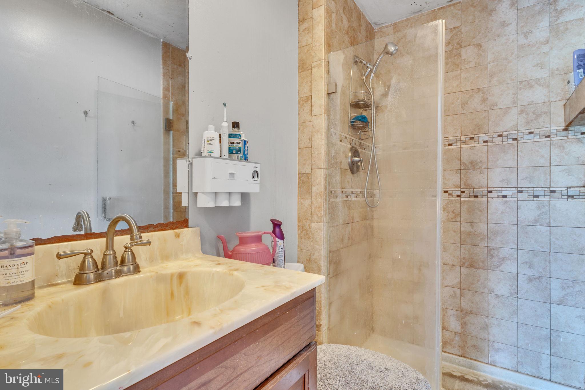 RUSSET RIDGE - Residential