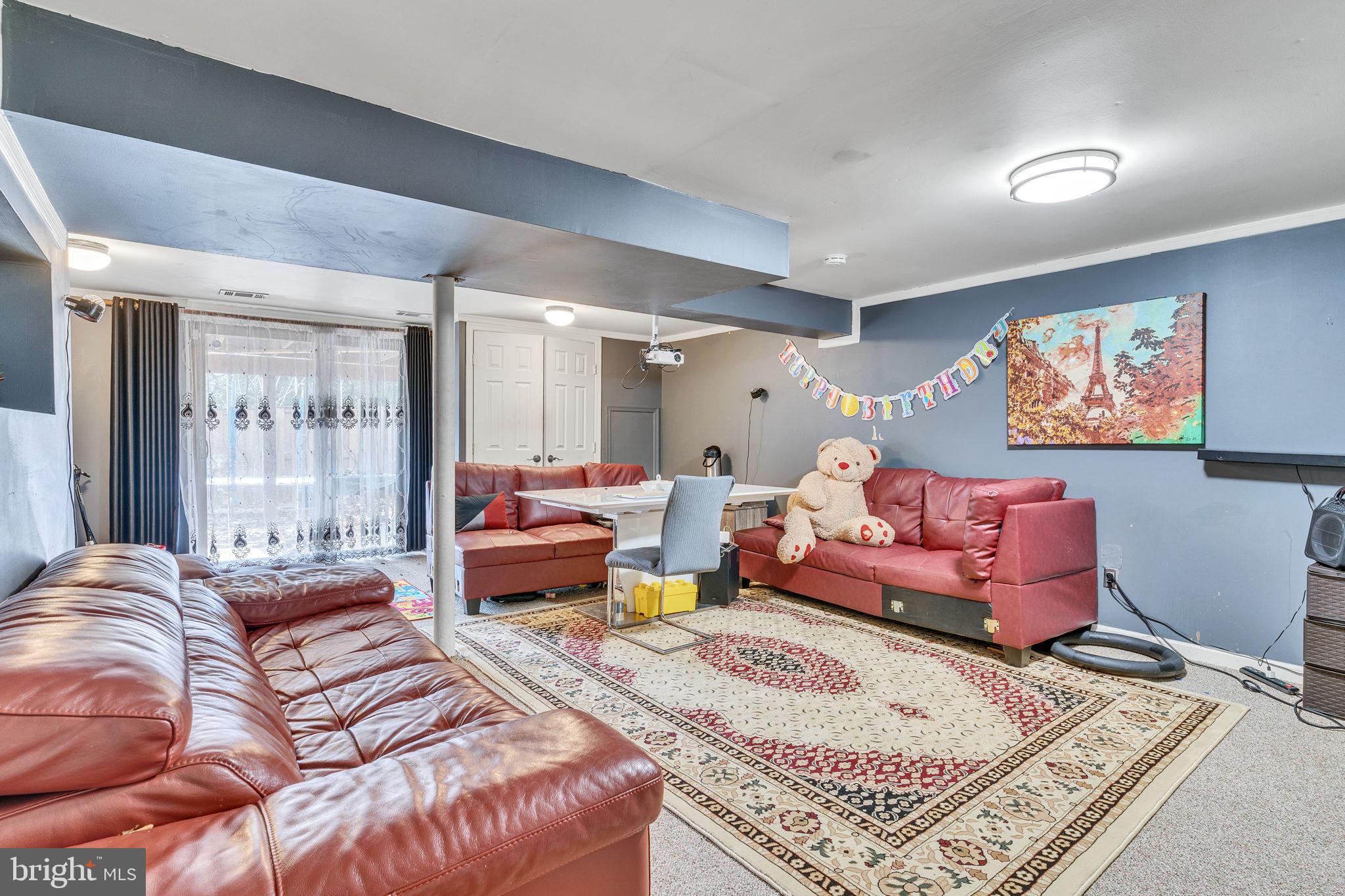 RUSSET RIDGE - Residential