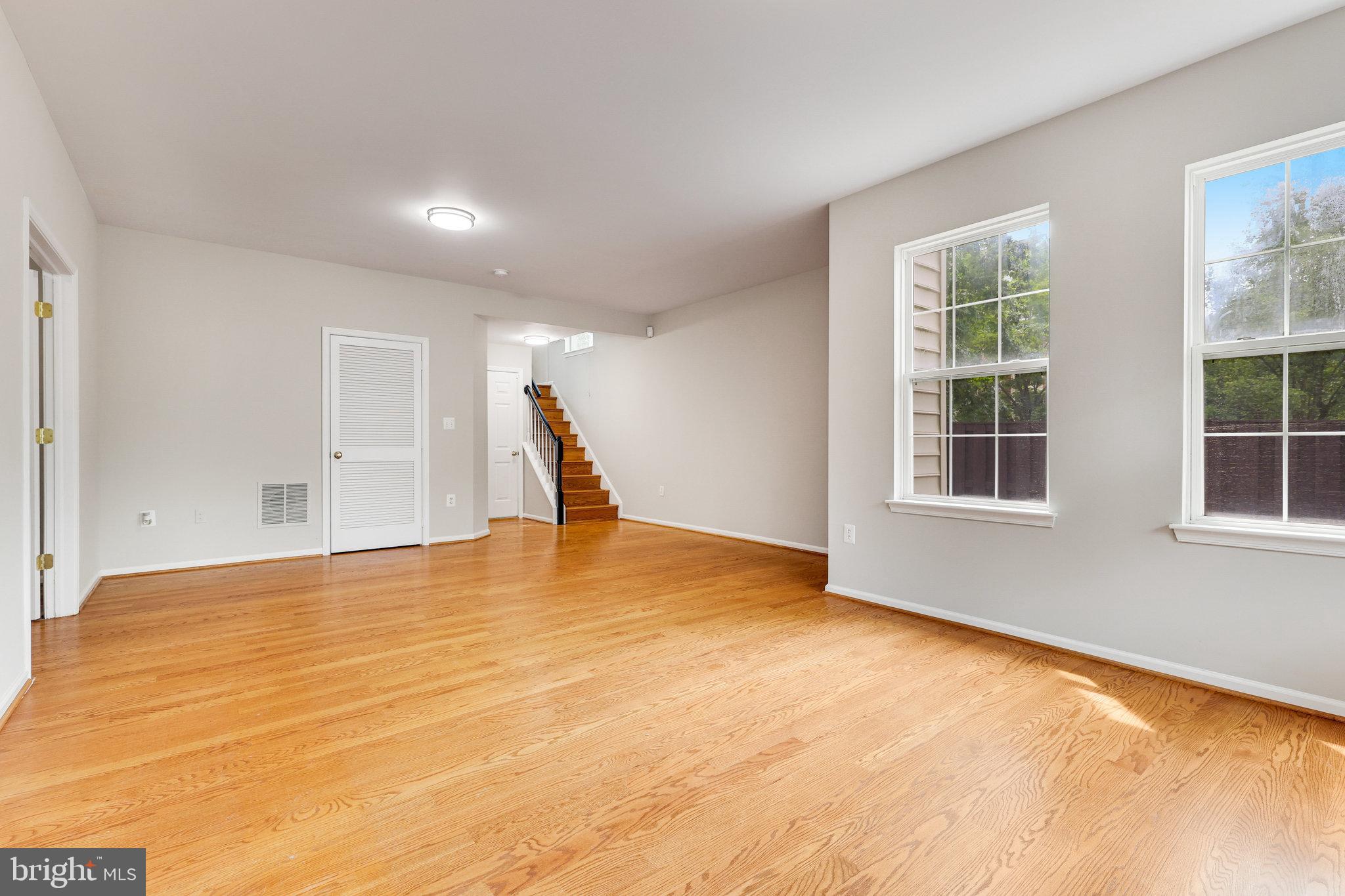 LAKES AT RED ROCK - Residential