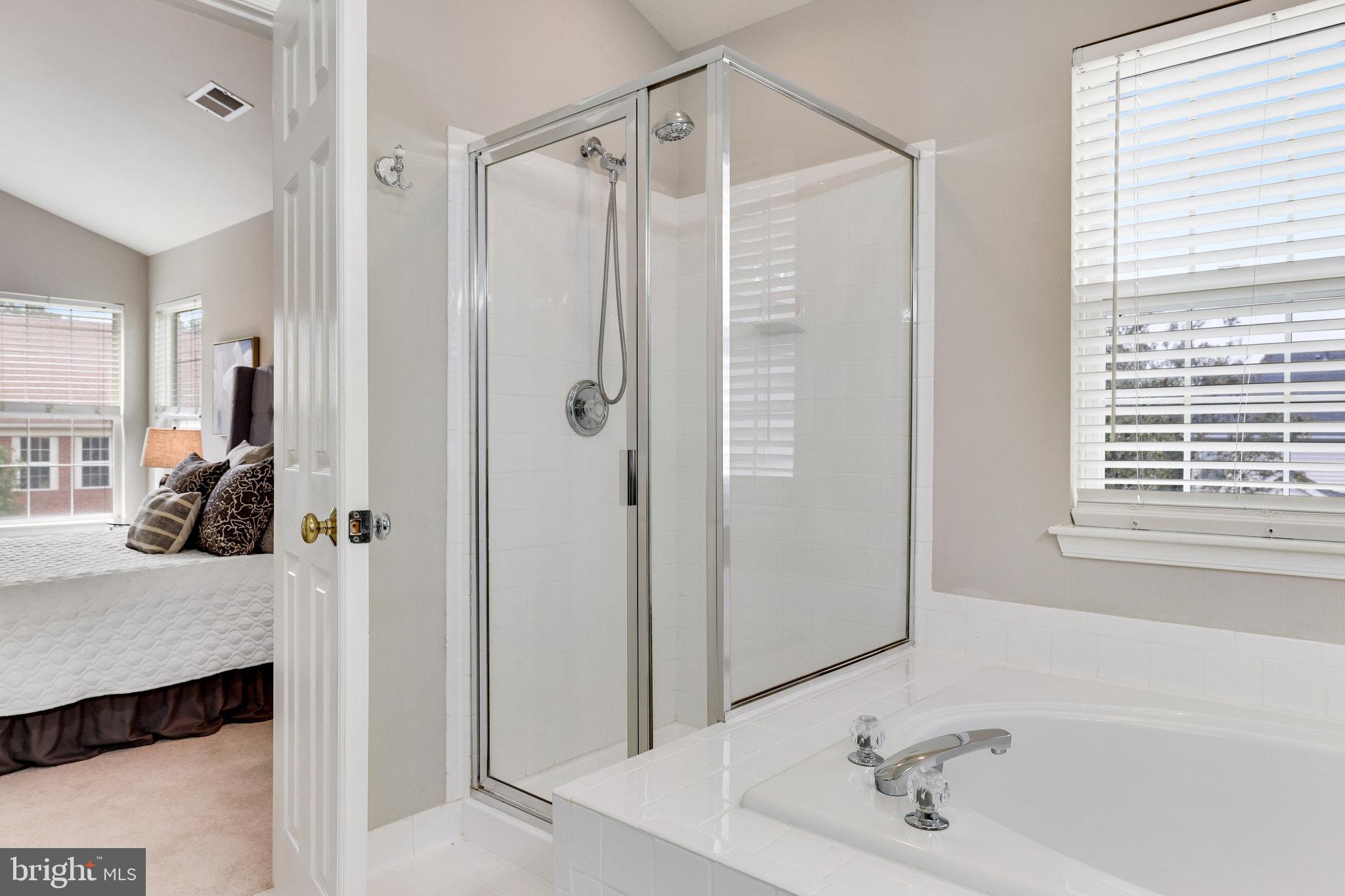 LAKES AT RED ROCK - Residential