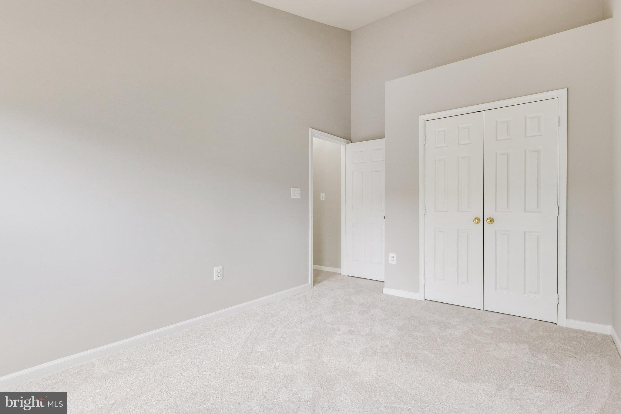 LAKES AT RED ROCK - Residential