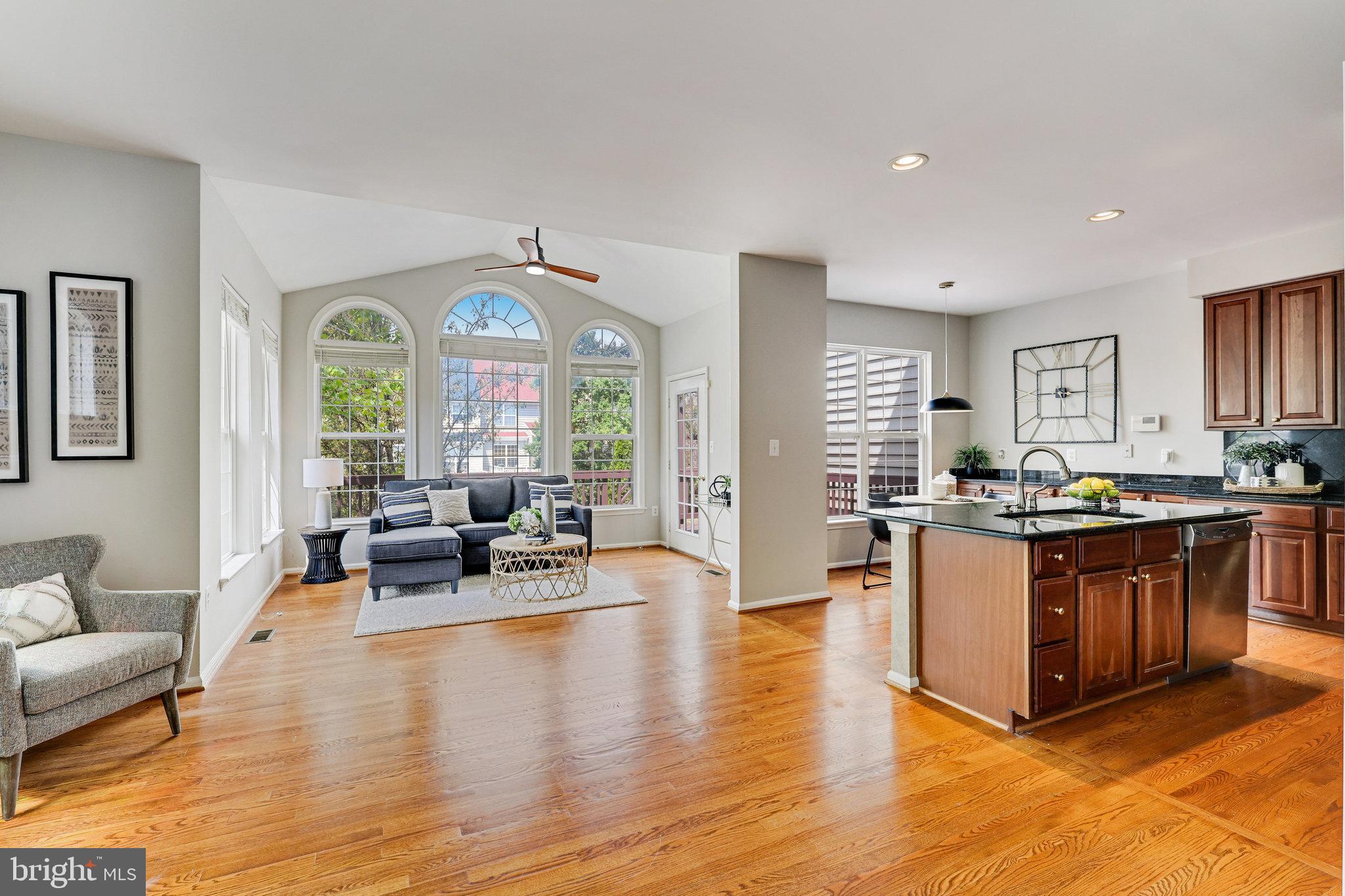 LAKES AT RED ROCK - Residential