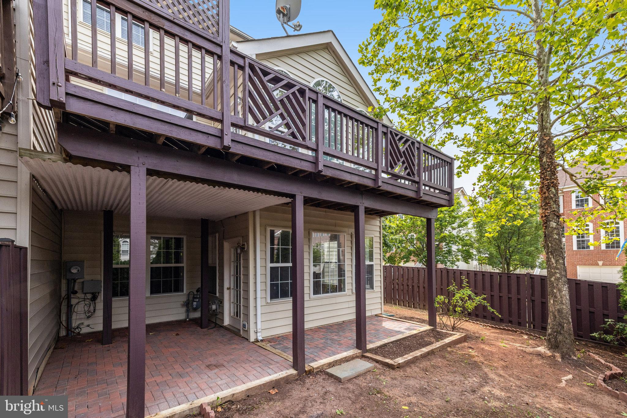 LAKES AT RED ROCK - Residential