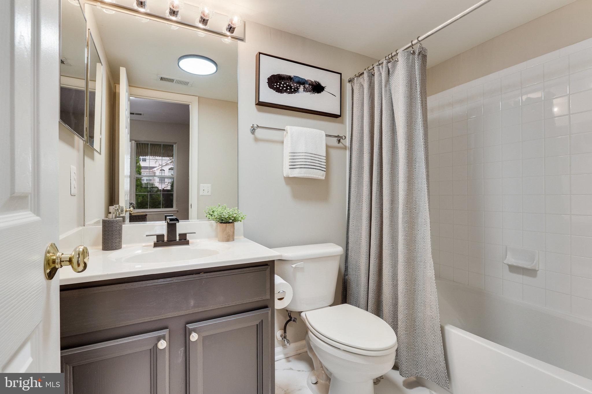 LAKES AT RED ROCK - Residential