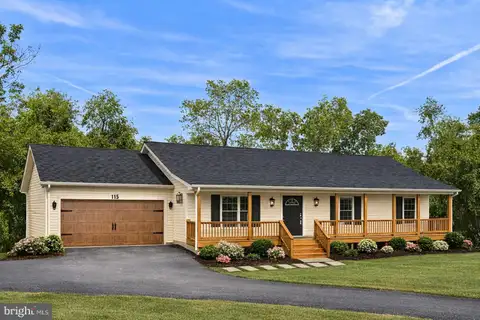 400 Bluebird Way, Front Royal, VA 22630 - #: VAWR2013336