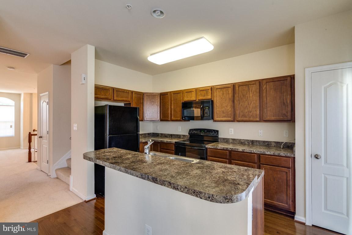 ST CHARLES SUB - SHEFFIELD - Residential