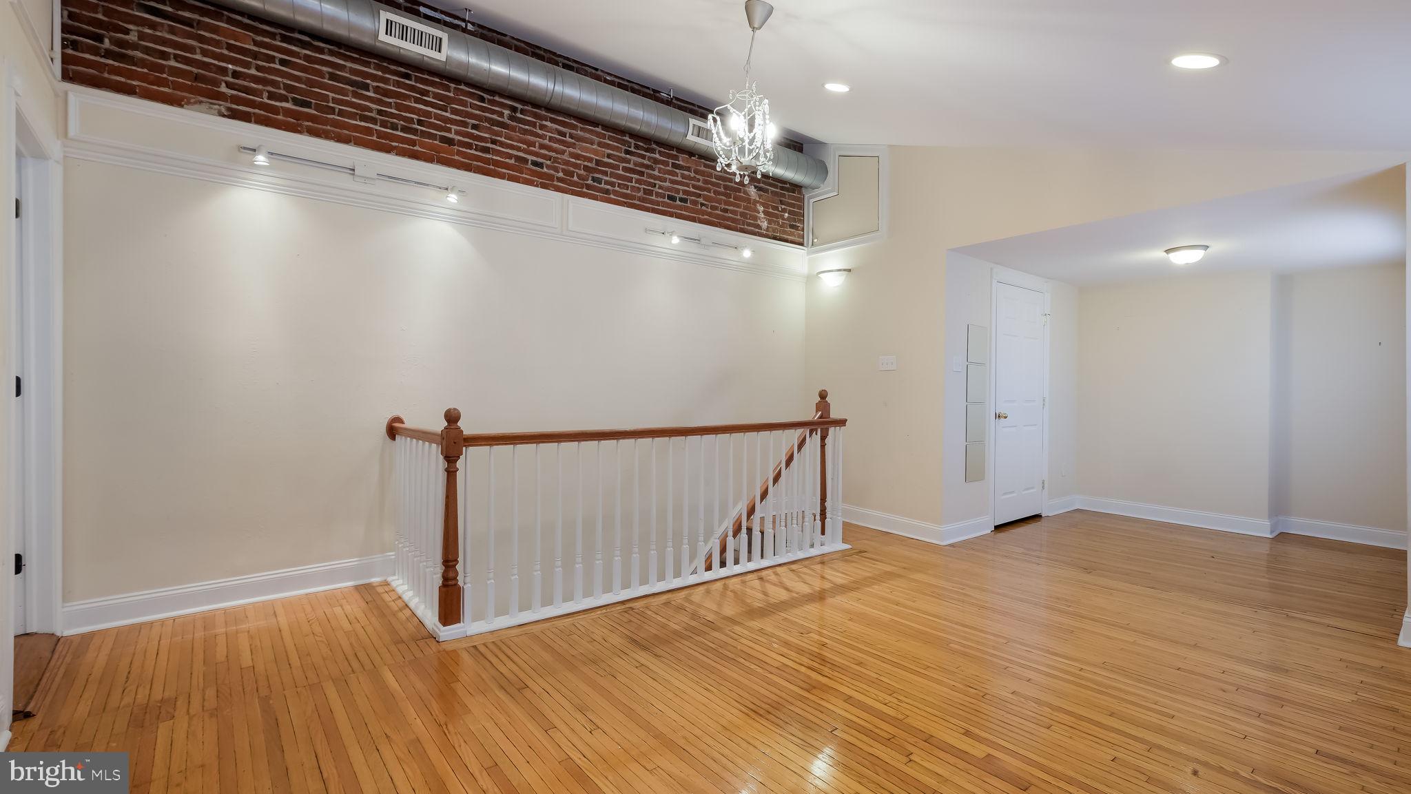 WASHINGTON SQ WEST - Residential