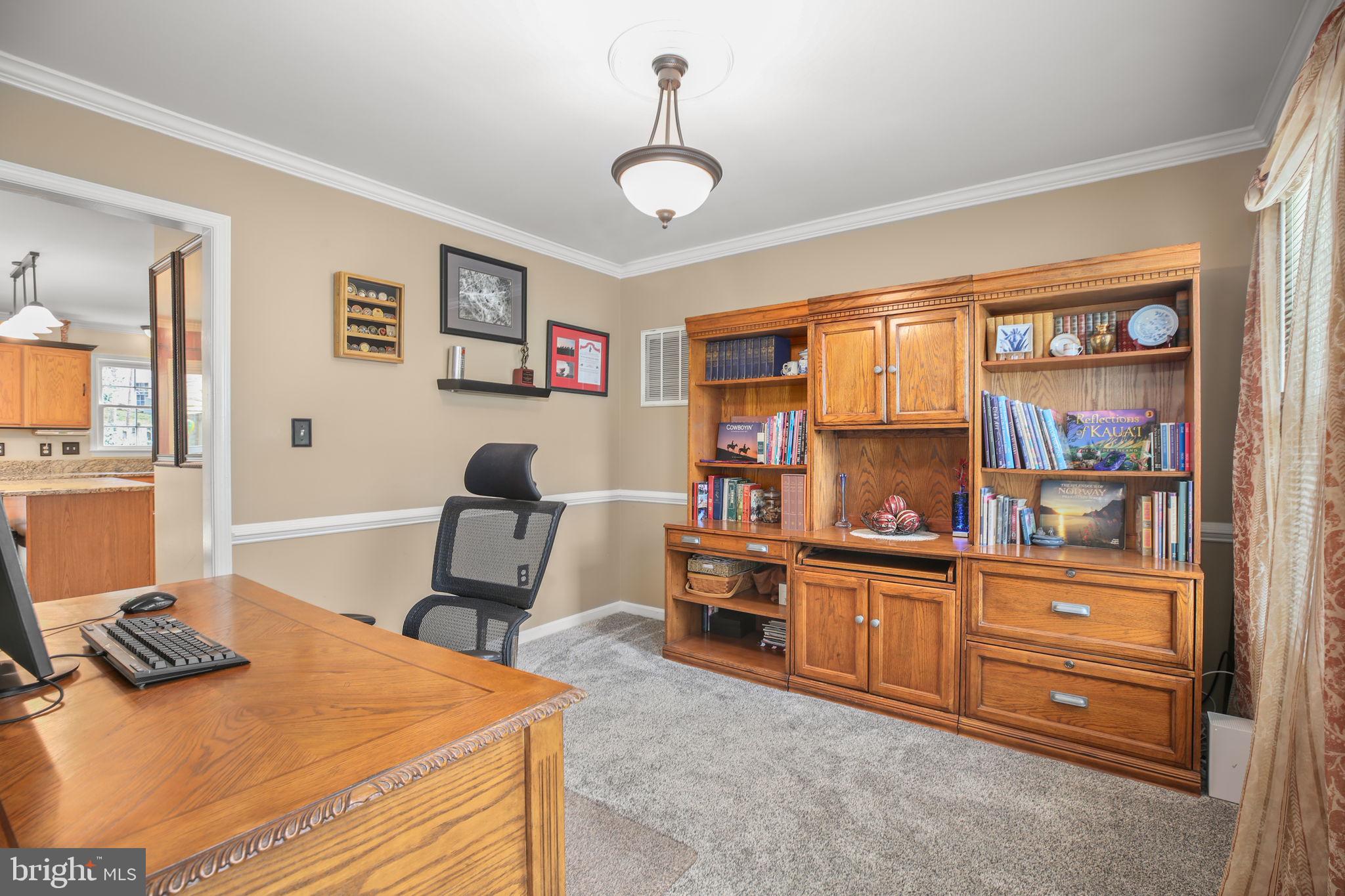 FOX POINT - Residential