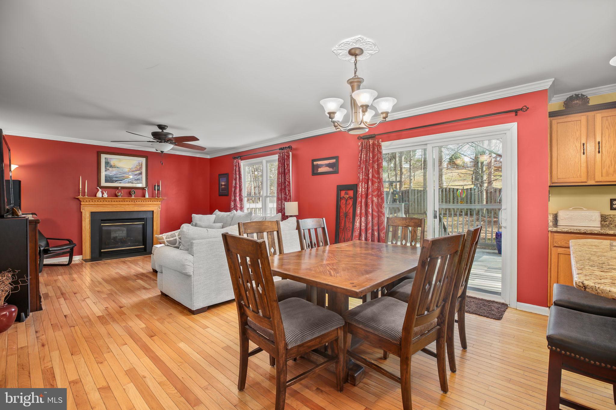 FOX POINT - Residential