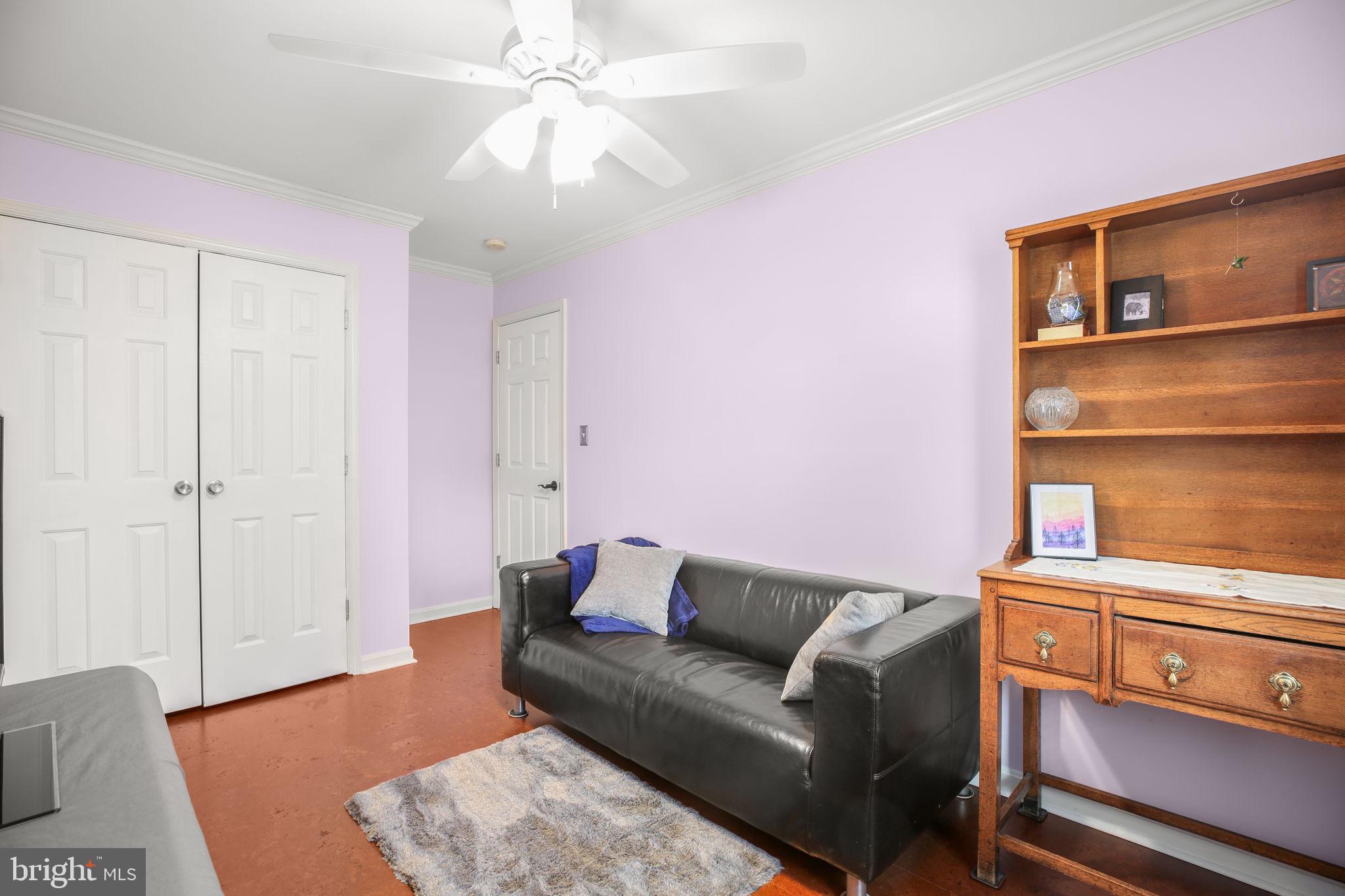 FOX POINT - Residential