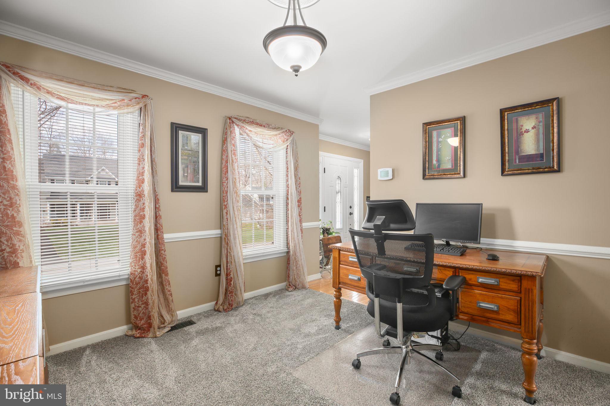 FOX POINT - Residential