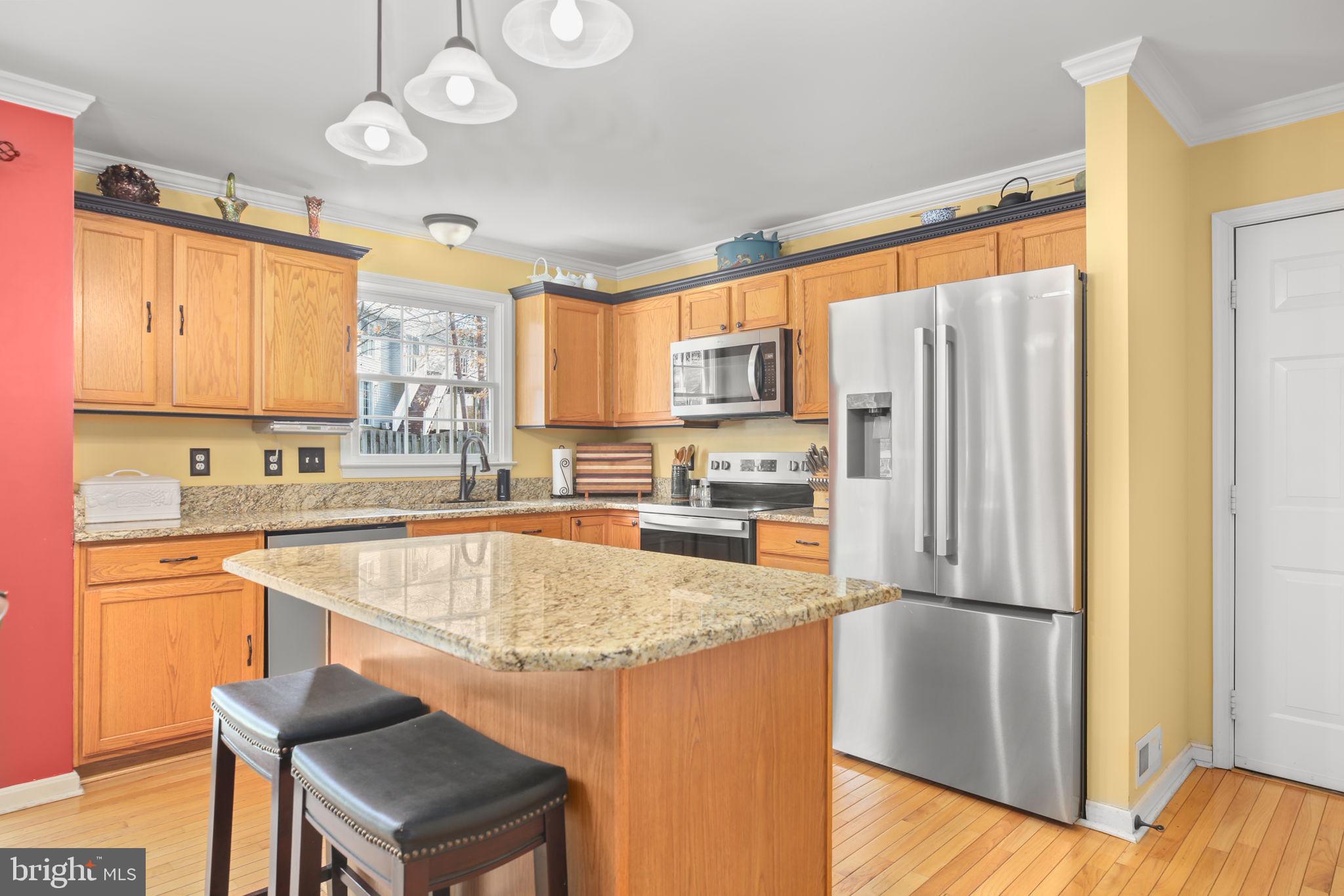 FOX POINT - Residential